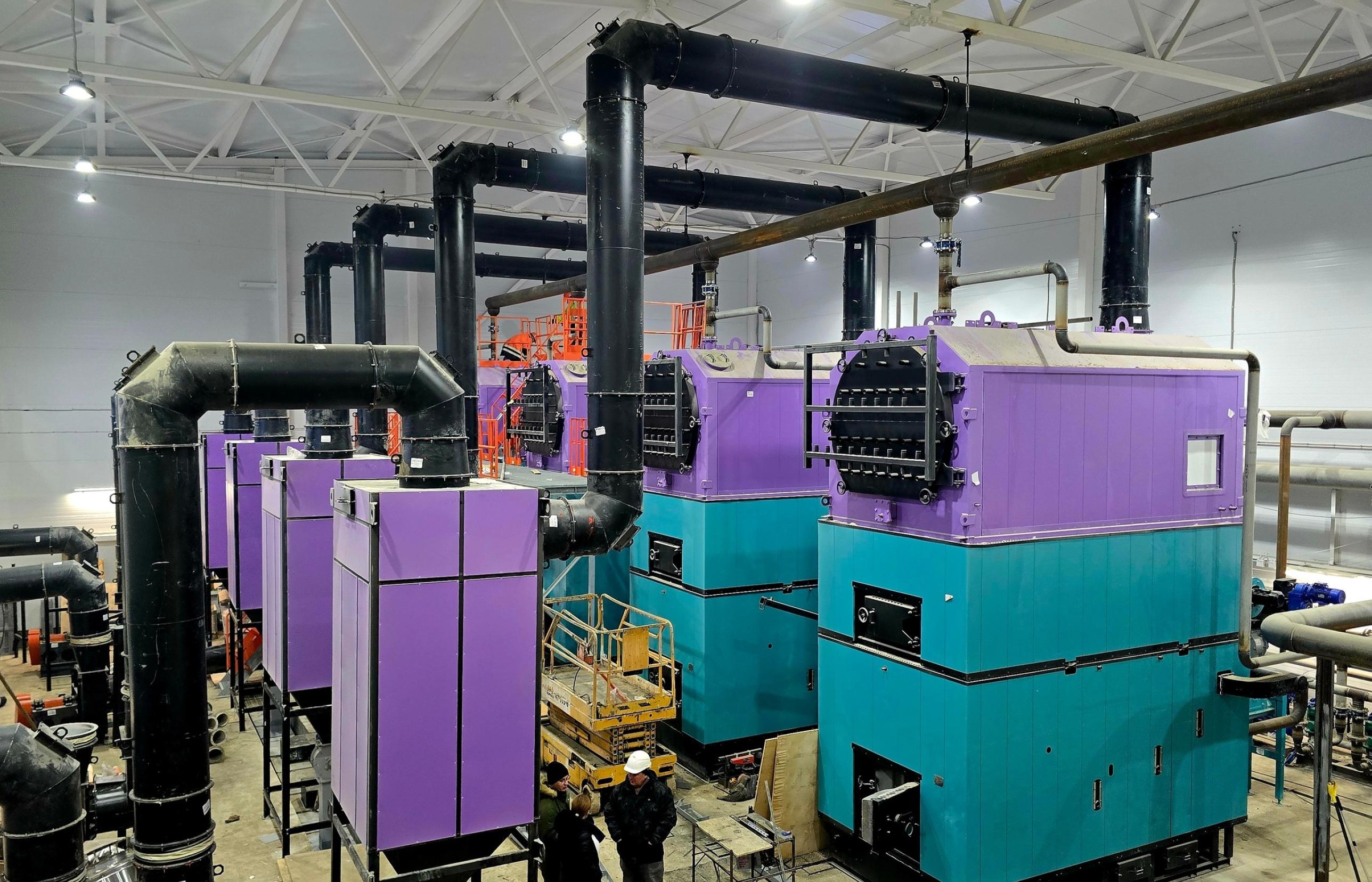 Дмитрий Морев провел инспекцию строительства котельной на Краснофлотском