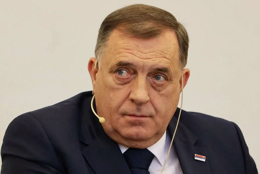 Додик: Западные санкции вредят больше их инициаторам, чем России